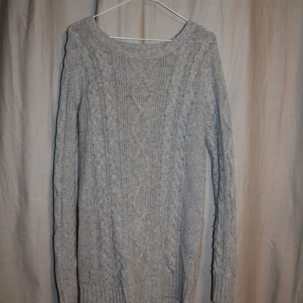 sweater - Picture 2 of 3